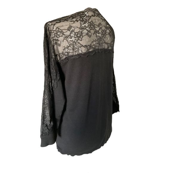 Roz & Ali Lace Black Lace top with sweater bottom - Picture 5 of 9